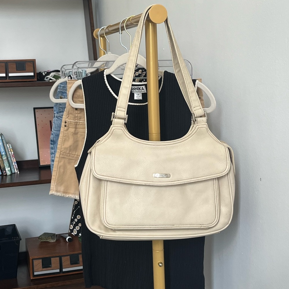 Liz Claiborne vintage cream purse